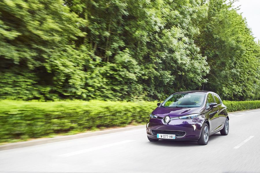  Renault Zoe Z.E. 40 R110 2018 года  (WW) (фото 12 из 28)